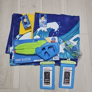 Ultimate Pool/beach Bundle Blue and Green 6 Items.